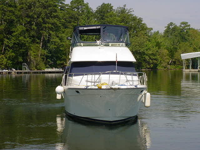 2000 BAYLINER 3988 COMMAND BRIDGE Chattanooga TN 37402 Photo #0038335A