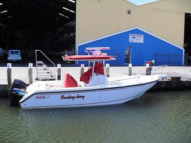 2000 BOSTON WHALER 26 OUTRAGE Venice FL 34285 Photo #0038338A