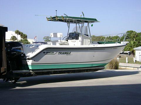 2000 BOSTON WHALER 26 OUTRAGE Cape Haze FL 33946 Photo #0038339A