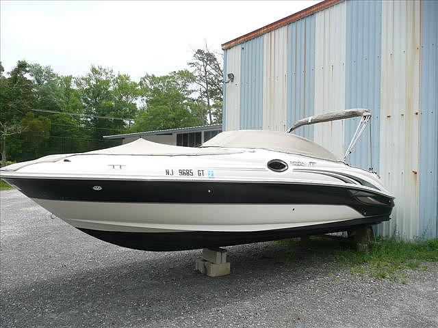 2003 SEA RAY 240 SUNDECK Somers Point NJ 08244 Photo #0038405A