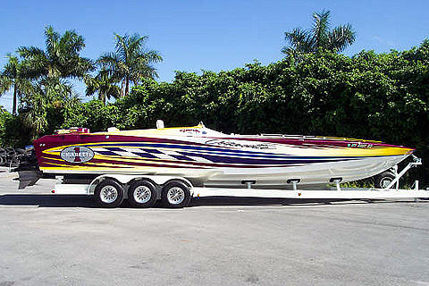 2004 CIGARETTE 36 GLADIATOR Sarasota FL 34240 Photo #0038418A