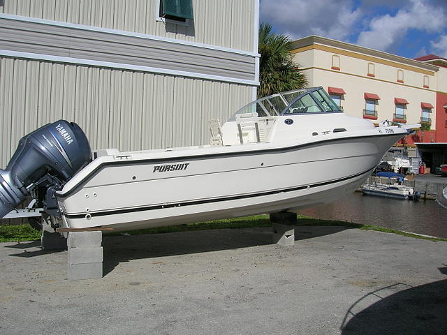 2005 PURSUIT 2470 Cape Coral FL 33904 Photo #0038481A