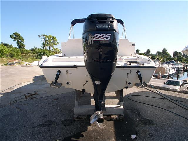 2006 BOSTON WHALER 22 DAUNTLESS Venice FL 34285 Photo #0038496A