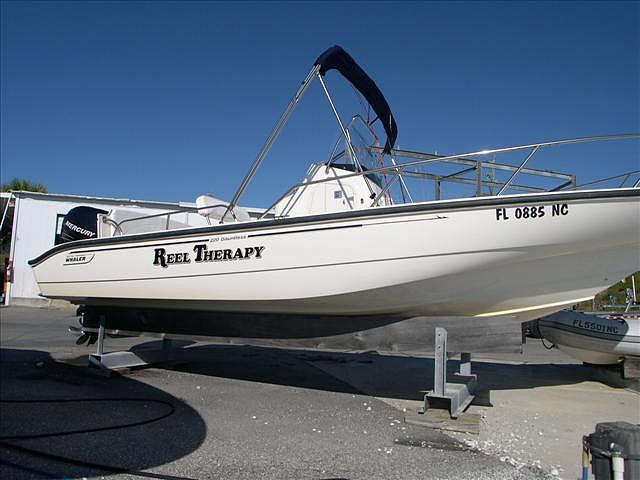 2006 BOSTON WHALER 22 DAUNTLESS Venice FL 34285 Photo #0038496A