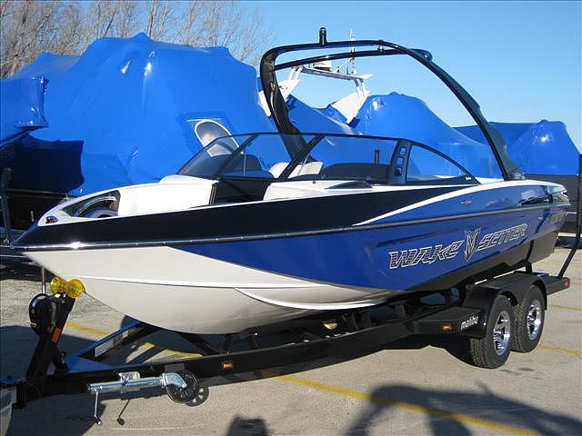 2009 MALIBU WAKESETTER VLX Green Bay WI 54173 Photo #0038676A