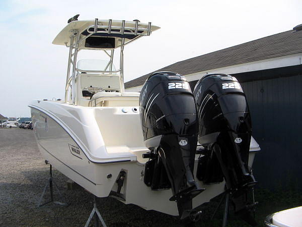 2008 Boston Whaler 270 OUTRAGE 1000 Islands ON 33339 Photo #0039176A