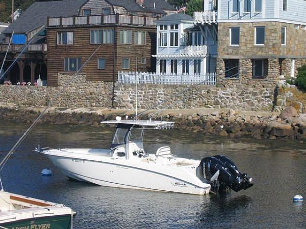 2008 Boston Whaler 270 Outrage Center Consol Gloucester MA 33715 Photo #0039177A