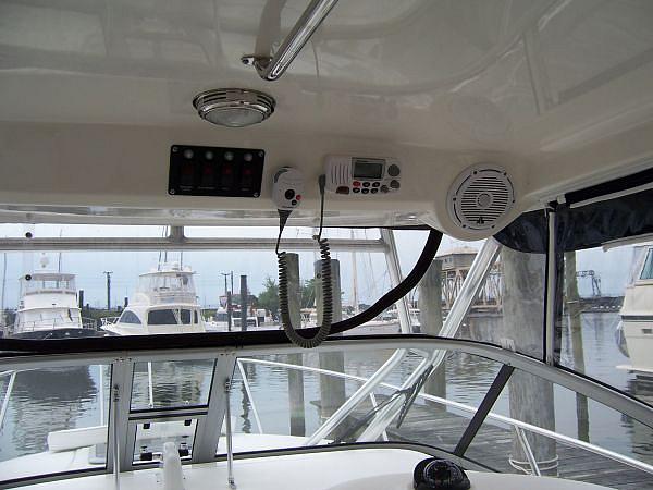 2008 Boston Whaler 285 Conquest Mystic CT 06340 Photo #0039180A