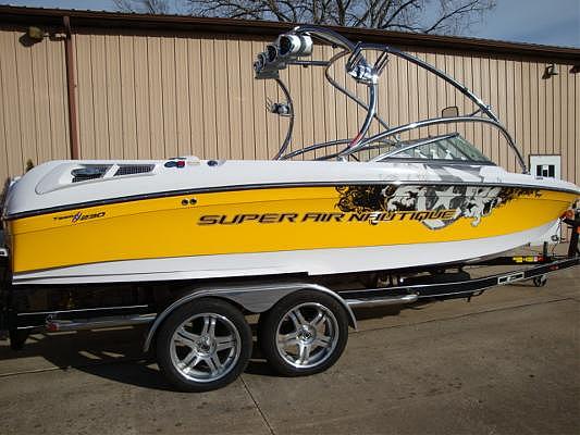 2008 Correct Craft 230 Super Air Nautique Te Wilmington IL 60481 Photo #0039318A