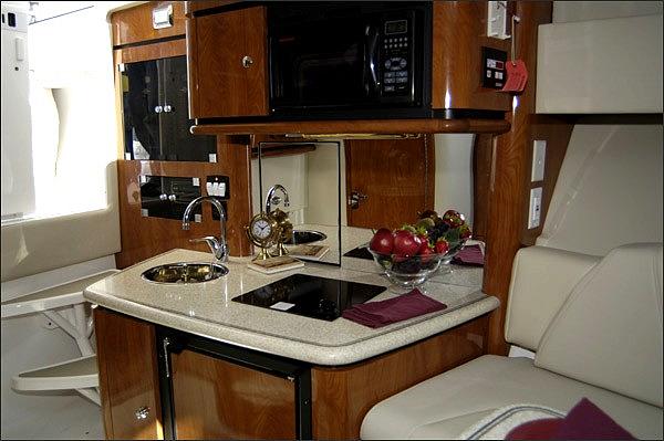 2008 FOUNTAIN 33 SPORTFISH CRUISER Staten Island NY 10304 Photo #0039511A