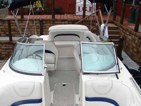 2008 Hurricane Boats SD 2600 I/O Brookfield CT 06804 Photo #0039642A