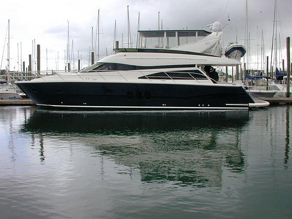 2008 Neptunus Flybridge Motor Yacht Newport RI 33339 Photo #0040146A