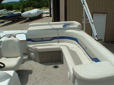 2008 TAHOE PONTOONS LT2200RE Spring Valley IL 61362 Photo #0040601A