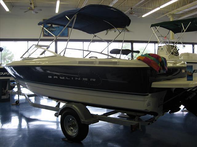 2009 BAYLINER 215 Virginia Beach VA 23451 Photo #0041138A