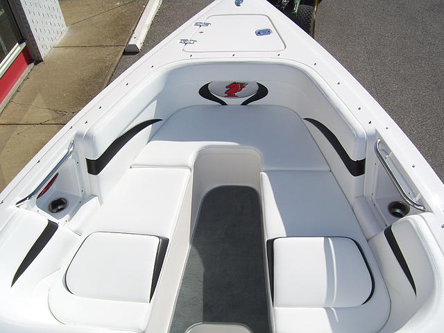 2009 CHECKMATE BOATS INC Convincor 270 BR Somerset KY 42501 Photo #0041339A