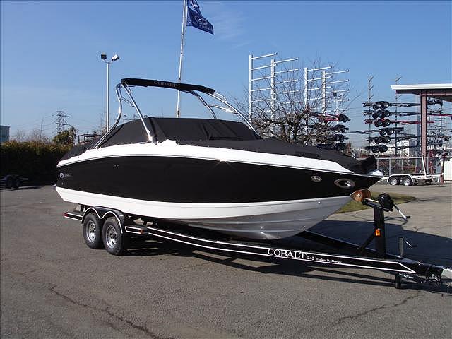 2009 COBALT BOATS 262 Bellevue WA 98006 Photo #0041353A