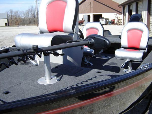 2009 Lowe Boats FM165 Fishing Machine Centerville IA 52544 Photo #0041852A