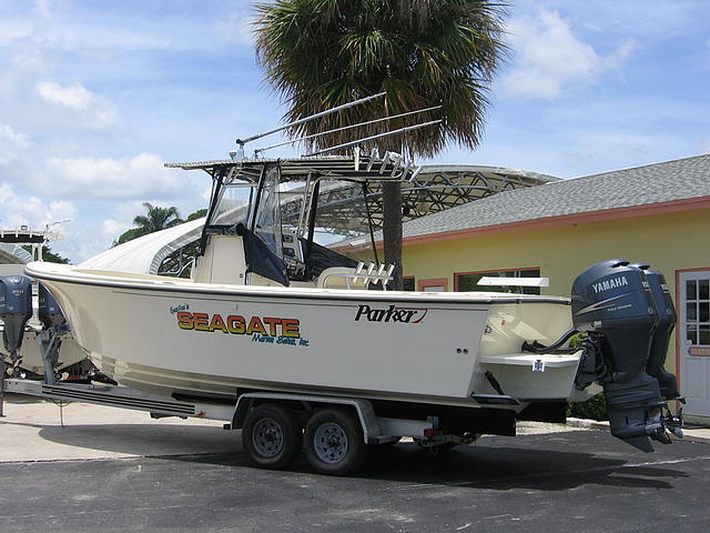 2009 PARKER BOATS 2501 Center Console Stuart FL 34997 Photo #0042212A