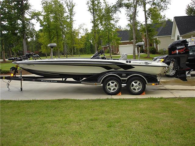 2009 RANGER Z520 Comanche Bass Boat ( Gilbert SC 18328 Photo #0042353A