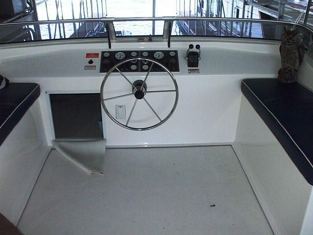 2009 Thoroughbred 17x60 Houseboat Jamestown KY 42629 Photo #0042634A