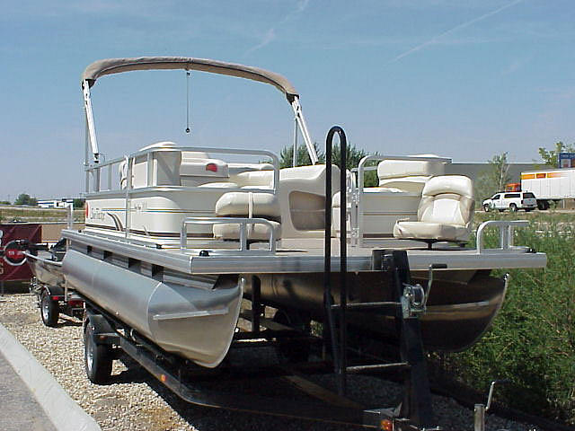 2009 TRACKER Party Barge 20 -Signature Nampa ID 83687 Photo #0042720A