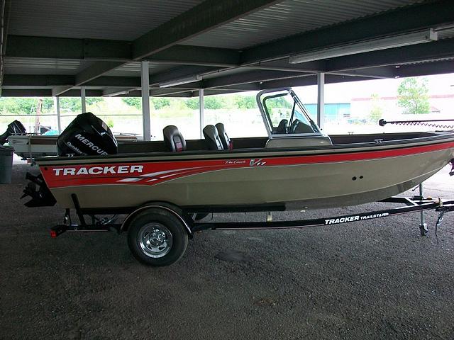 2009 TRACKER PRO GUIDE V-17 Elk River MN 55330 Photo #0042775A