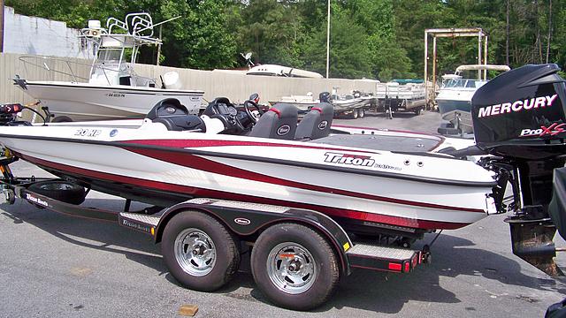 2009 TRITON Tr-20 High Performance Buford GA 30518 Photo #0043103A