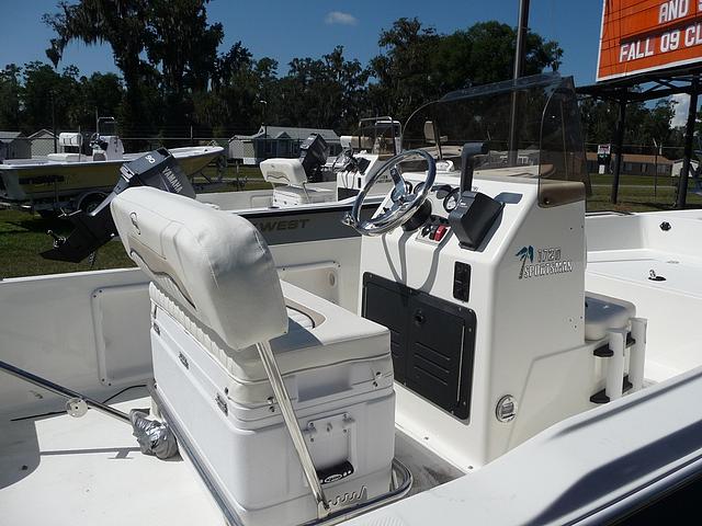 2010 KEY WEST 1720 CC Ocala FL 34480 Photo #0043584A