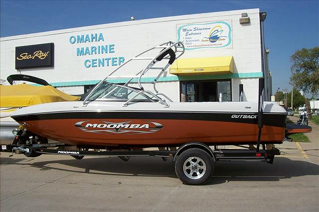 2010 MOOMBA OUTBACK V Omaha NE 68127 Photo #0043716A