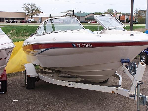 2001 Bayliner 195 Sport Rochester MN 55901 Photo #0043956A