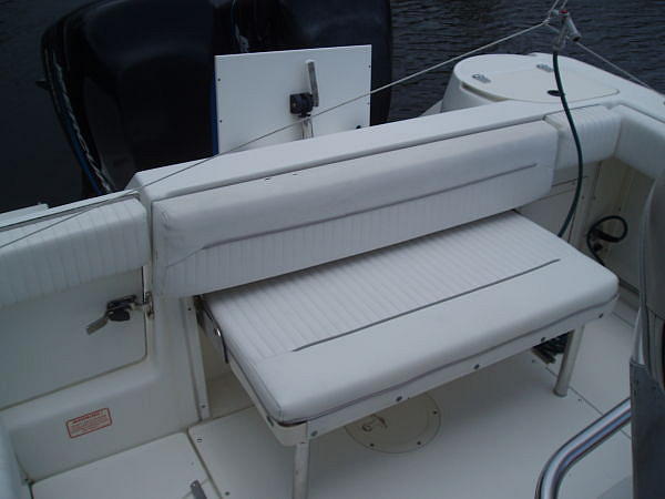 2001 Boston Whaler Outrage Boca Raton FL 33410 Photo #0044021A