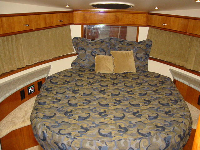 2001 CARVER BOATS 396 Motoryacht Hastings MN 55033 Photo #0044055A