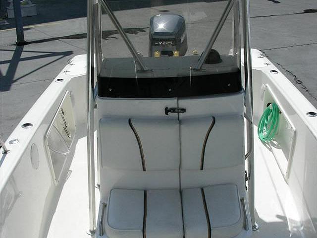 2001 CENTURY 2300 CC Destin FL 32541 Photo #0044066A