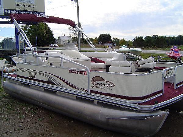 2001 Lowe 18ft suncruiser fishing Mecosta MI 49332 Photo #0044218A