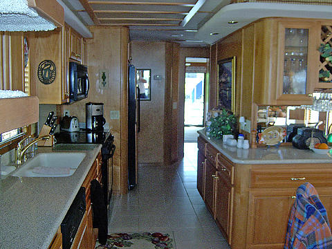 2001 STARDUST 76 CUSTOM HOUSEBOAT Sarasota FL 34240 Photo #0044426A