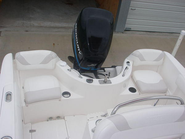 2002 Boston Whaler Outrage Port Aransas TX 78373 Photo #0044531A