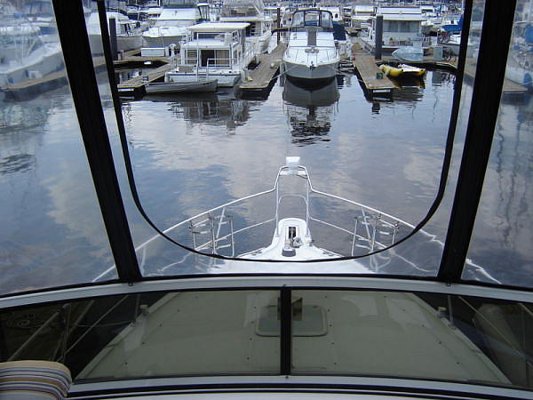 2002 Carver 356 Motor Yacht Baltimore MD 21224 Photo #0044536A