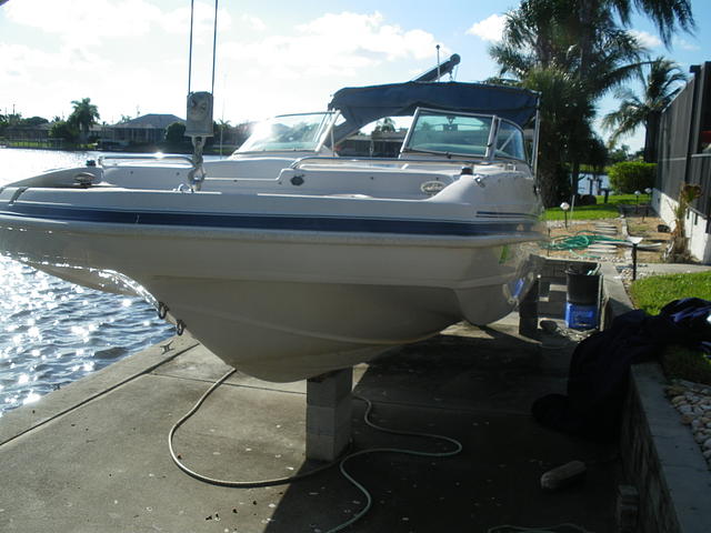 2002 HURRICANE SD237 Cape Coral FL 33904 Photo #0044693A