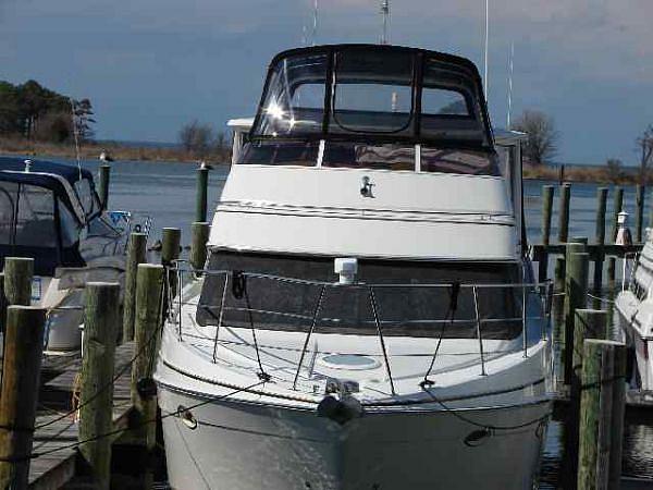 2003 Carver 366 Motoryacht with Two S Grasonville MD 21638 Photo #0045018A