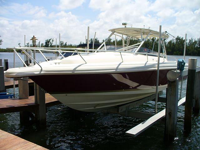 2003 INTREPID 348 WALKAROUND Coconut Grove FL 33133 Photo #0045190A