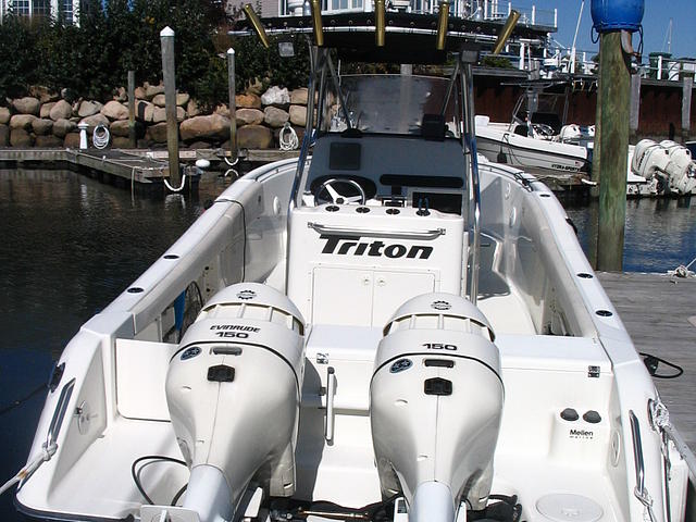 2003 Triton 2690 c/c Westerly RI Photo #0045413A