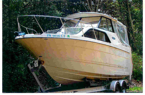 2004 BAYLINER 242 Express Cruiser Location PA 48733 Photo #0045495A