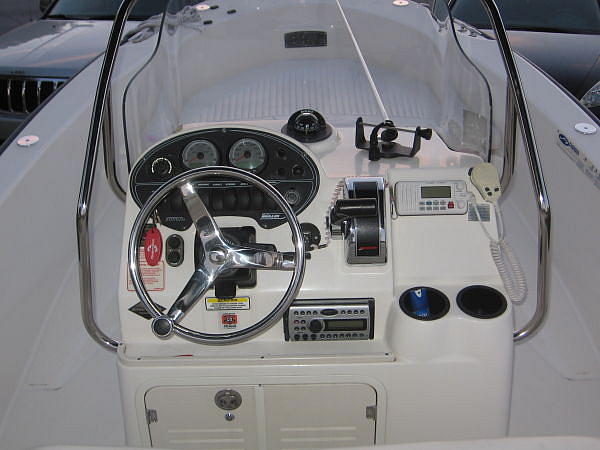 2004 Boston Whaler Dauntless St Petersburg FL 33709 Photo #0045534A