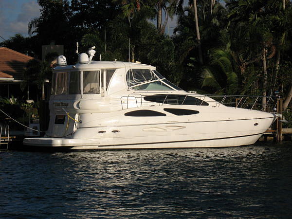 2004 Cruisers 455 Express Motoryacht Wilmington NC 23669 Photo #0045622A