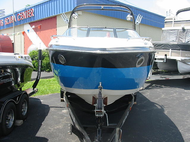 2004 MALIBU 25 wakesetter Springfield MO 65810 Photo #0045766A