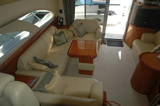 2005 AZIMUT Flybridge MARCO ISLAND FL Photo #0046074A