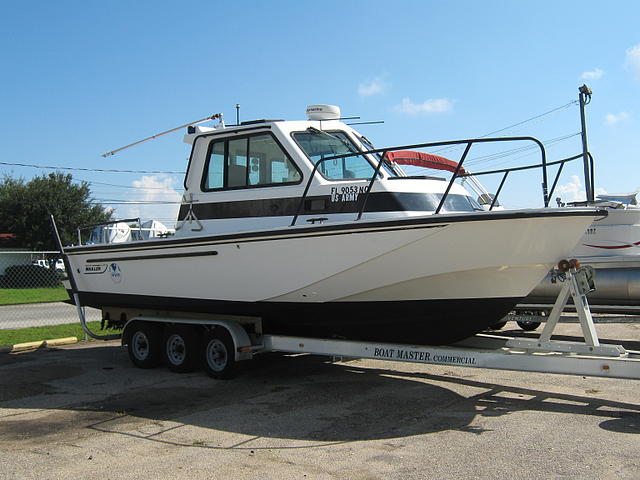 2005 BOSTON WHALER 27 Challenger Fort Walton Be FL 32548 Photo #0046170A