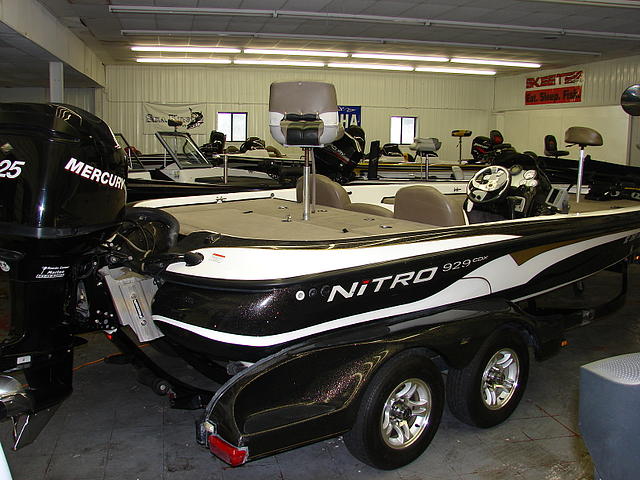 2005 NITRO 929CDX Oakwood GA 30566 Photo #0046544A