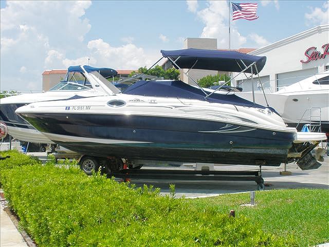 2005 SEA RAY 240 SUNDECK Pompano Beach FL 33062 Photo #0046639A