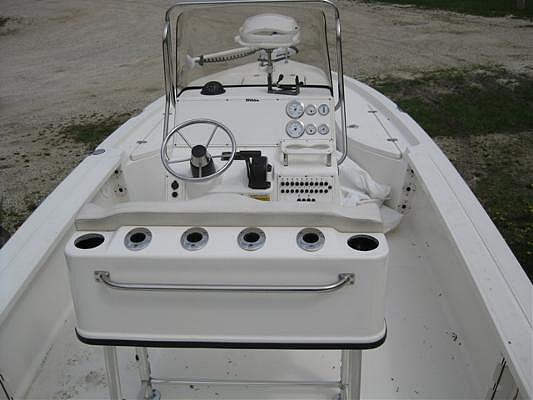 2005 Triton Boats 220LTS Glen Ellyn IL 34275 Photo #0046827A